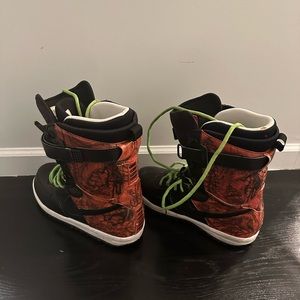 Rare Nike Sbowboard Boots Size 11